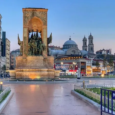 Taksim Centre